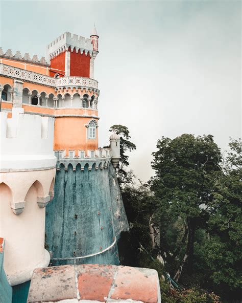 A Guide To Visiting Sintra Castles In Portugal Find Us Lost
