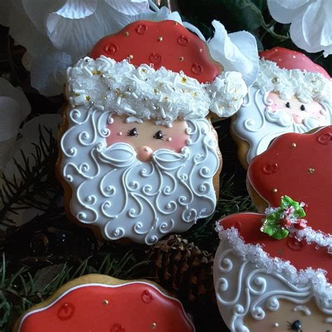 See more ideas about cookie decorating, cookies, sugar cookies decorated. nice Cute Mr Claus Christmas cookie by Teri Pringle Wood... | Christmas cookies decorated ...