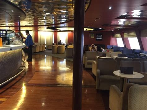 Non e' possibile fare prenotazioni per animali con il veicolo selezionato. Blue Star 2 - Rhodes to Santorini, great! We took the ...