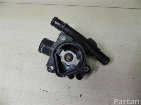 nissan x trail t31 2008 thermostat housing