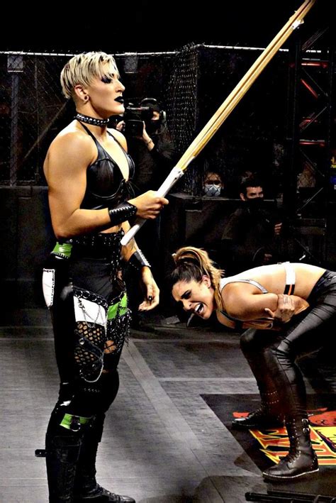 Victoria Gonzalez Nxt Divas Wwe World Wwe Female Wrestlers Raw