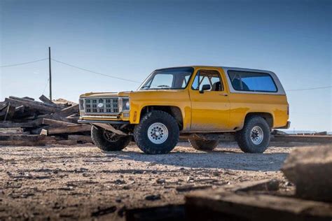 Old School Chevy K5 Blazer Prerunner With Long Travel Suspension