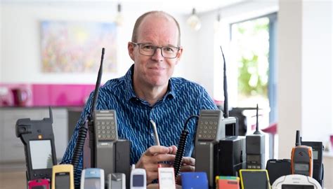 The Mobile Phone Museum A Tech Sector Approach To Creating A Museum