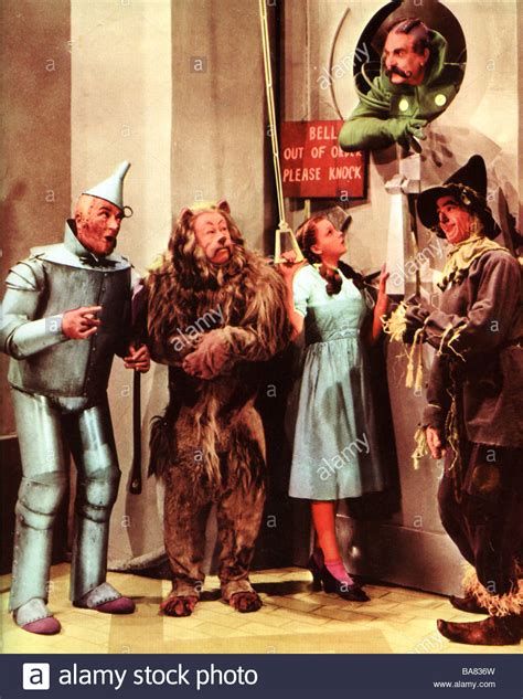 Find all 11 songs in the wizard soundtrack, with scene descriptions. THE WIZARD OF OZ 1939 MGM film - see Description below for ...