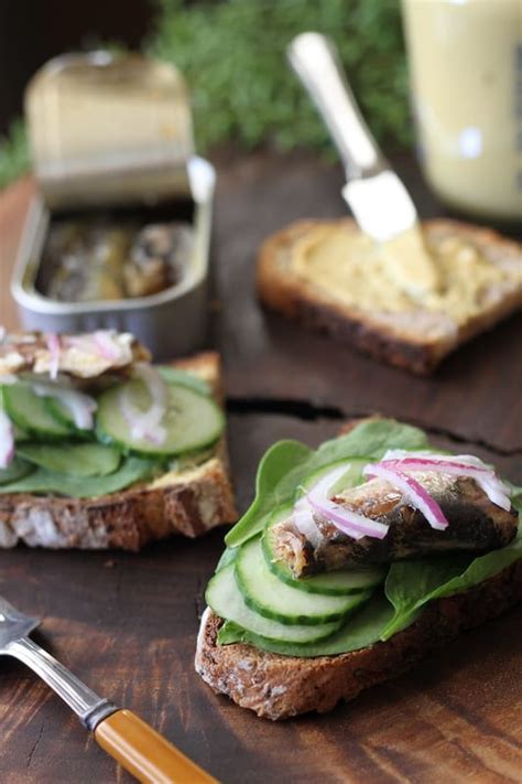 how to make open faced sardine sandwich the easiest sandwich ever livebest