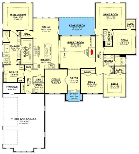 For instance, if you have a family with 2 kids, 3 bedrooms can be. One-Story Living 4-Bed Texas-Style Ranch Home Plan ...