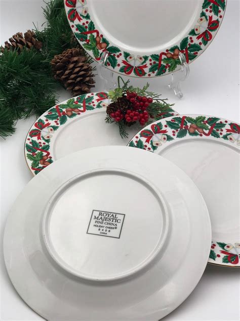 Vintage Christmas China Dinner Plates Set Of 4 Royal Majestic Holiday