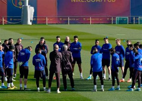 Toute l'actualité du barça au plus proche des supporters. Mercato : Le FC Barcelone annonce son premier départ ...