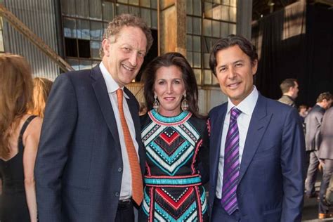 Sloan barnet is a regular contributor to nbc's today show and the green editor for kntv, the nbc affiliate in san get updates about sloan barnett and recommended reads from simon & schuster. SF's Tipping Point Benefit Features Snoop Dogg; Raises $14 ...