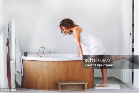 Hot Women Bent Over Photos And Premium High Res Pictures Getty Images