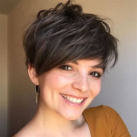 10 Stylish Pixie Haircuts For Women