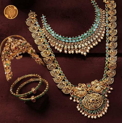 Antique Gold Jewellery Set Indian Jewellery Designs