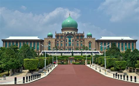 Kompleks perbadanan putrajaya, 24 persiaran perdana, (5,618.78 mi) putrajaya, malaysia, 62100. Putrajaya Day Tour Package via Kuala Lumpur - D Asia Travels