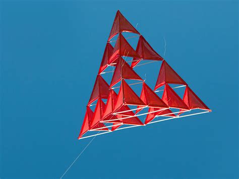 How To Make A Tetrahedral Kite Scout Life Magazine