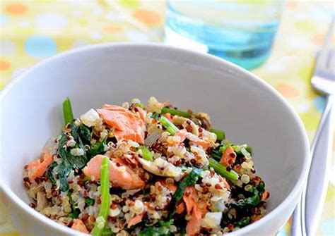 Salmon And Spinach Quinoa Gluten Free Recipe By Cookpadjapan Cookpad