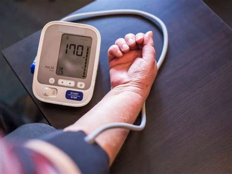 High Blood Pressure Symptoms These 3 Signs Indicate Your Blood