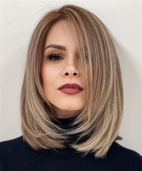 Medium Length Hairstyles 2023 The Latest Trends And Tips Homyfash