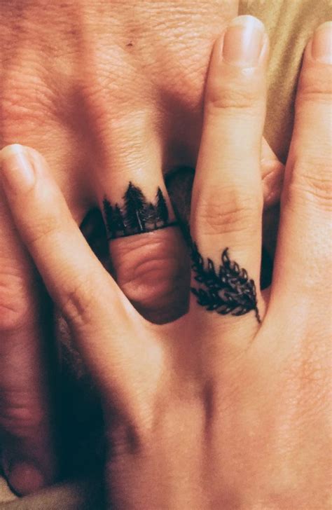 35 Creative Wedding Band Tattoo Ideas To Copy Tattoo Wedding Rings