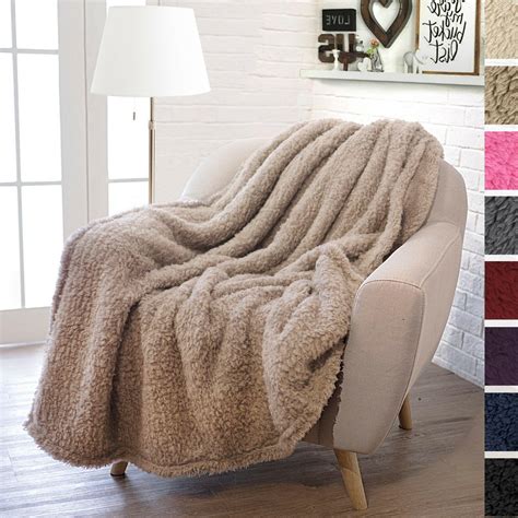 PAVILIA Plush Fuzzy Sherpa Throw Blanket for Couch