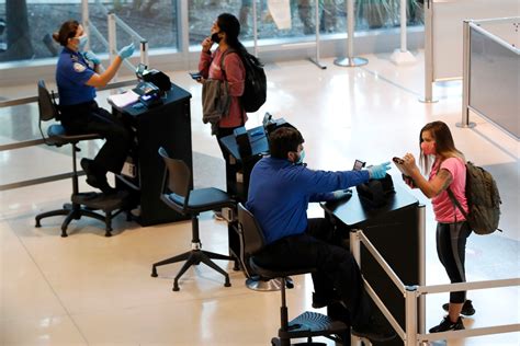 Tsa Pulls Back On Additional Id Checks For Clear Travelers The