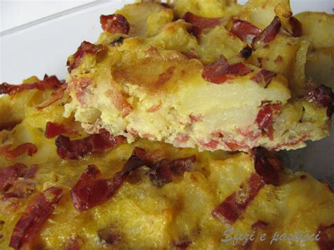 Maybe you would like to learn more about one of these? Sfizi e pasticci: Tortino di patate e speck