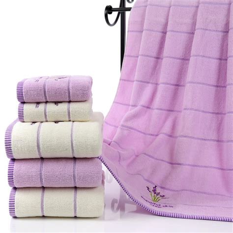 Lavender Soft Absorbent Bath Towel Stylish Splash