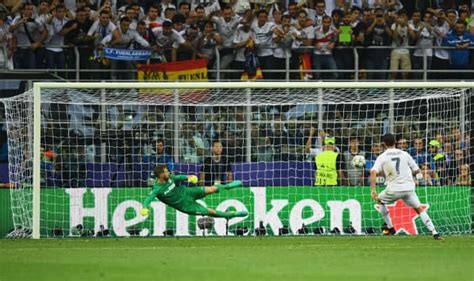 Cristiano Ronaldo Scores Winning Penalty Kick For Real Madrid Against