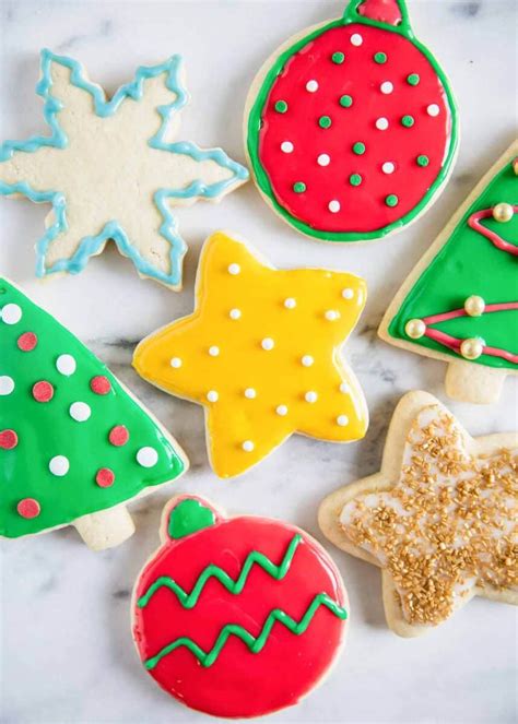 You will also need a ball of thin red or green ribbon. EASY Christmas Sugar Cookies - I Heart Naptime