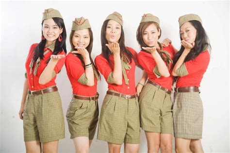 We did not find results for: Pin on flight attendants