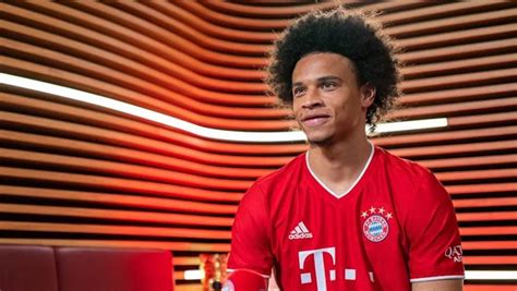 In the game fifa 21 his overall rating is 85. Oficial: Leroy Sané, nuevo jugador del Bayern