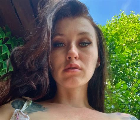 Misha Cross Biography Age Images Height Figure Net Worth Bioofy