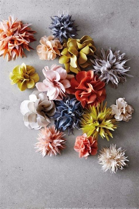 Teste di fiori rose artificiali, fiori finti per la decorazione, decorazioni di nozze, fiori di seta all'ingrosso all'ingrosso, fiori artificiali all'ingrosso. Le Frufrù: Spille con i fiori di stoffa | Tutorial per ...