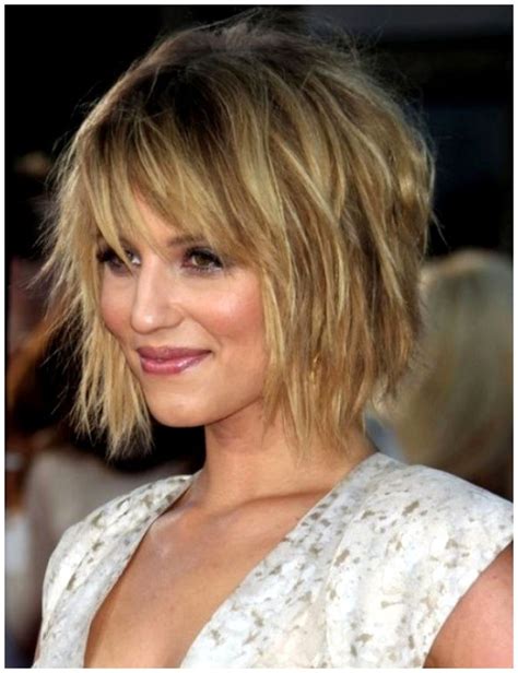 41 Quick And Cute Messy Hairstyles 2021 Trends In 2021 Messy Bob Hairstyles Short Layered