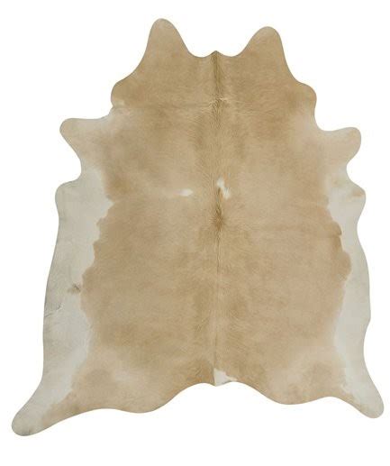 Und genau aus diesem grund sollte man kuhfelle nicht unbedingt als bettvorleger oder als vorleger vor dem sofa. Kuhfell beige weiß 4-5m² | NaDeco