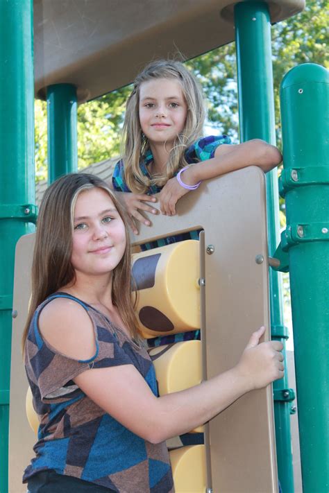 My Niece And Daughter At The Park Open Shoulder Tops Women Daughter