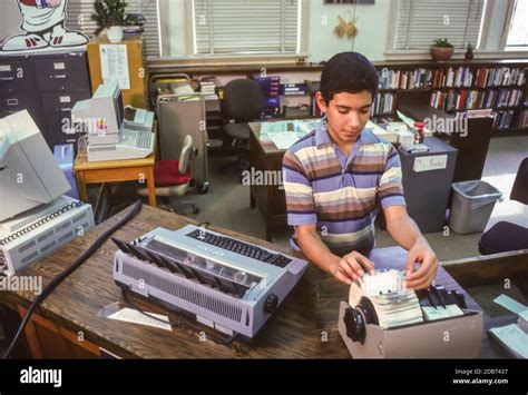 Library Check Out Desk Hi Res Stock Photography And Images Alamy