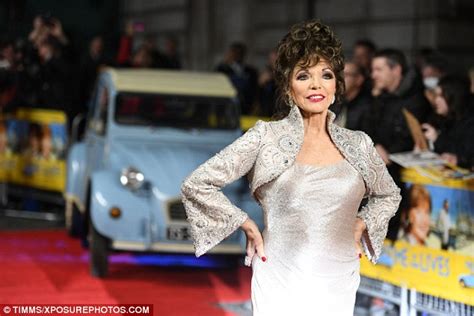 Joan Collins Oozes Hollywood Glamour At London Premiere Daily Mail Online