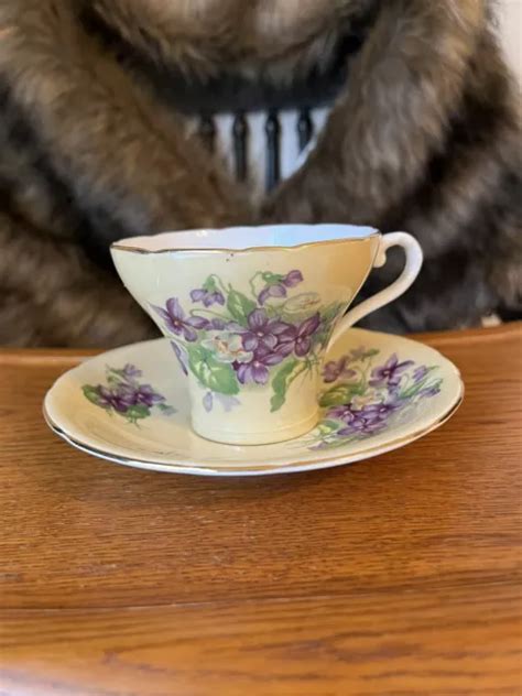 Aynsley England Fine Bone China Cup Saucer Floral In Cup Gold Trim