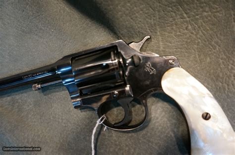 Colt Police Positive 38sp With Pearl Grips