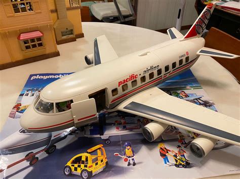 Playmobil 4310 Pacific Airline Cargo Jumbo Airplane Jet Hobbies And Toys