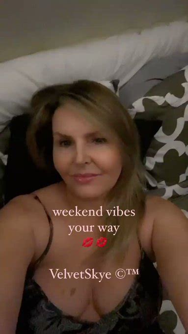Tw Pornstars Velvet Skye™ Videos From Twitter Page 3