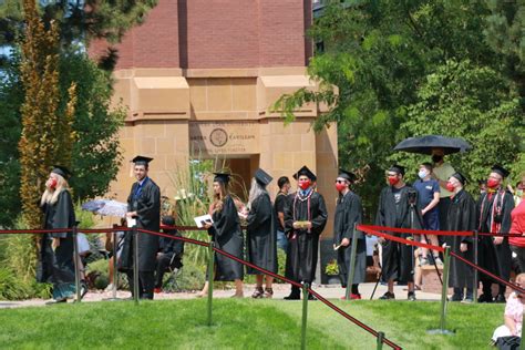 Mask Wearing Graduates Participate In Suu Commencement One Of The Few
