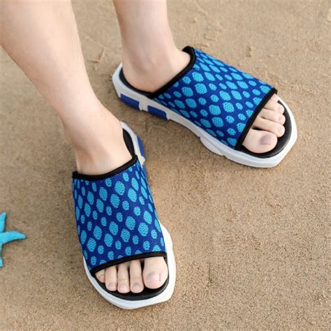 Breathable Mesh Lightweight And Comfortable Casual Sandals For Men
