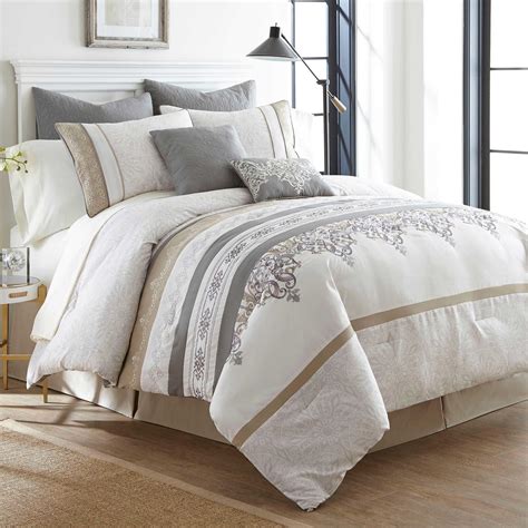 Order online or over the phone anytime, day or just about every comforter set, quilt or bedspread is available in king size, many of which have. Jordan 12-Piece Comforter Set (With images) | Comforter ...