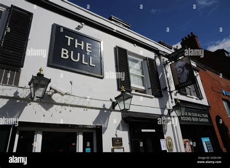 The Bull Newmarket Suffolk Stock Photo Alamy