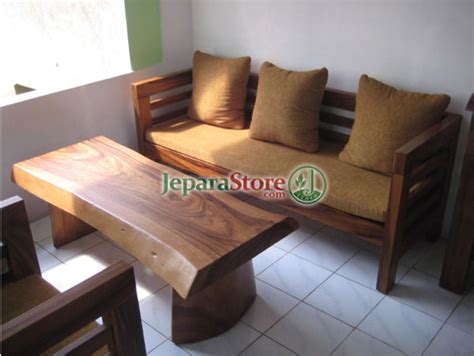› bangku kayu minimalis untuk bersantai di ruang tamu. Bangku Minimalis Kayu Trembesi | Toko Furniture Jepara