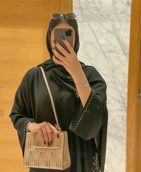 pin by ♡𝓜𝓪𝓭𝓲𝓱𝓪♡ on hijab ÂrabŚtyle stylish hijab modest fashion hijab hijab fashion inspiration