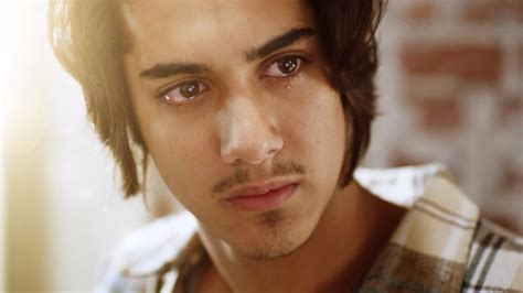 Avan Jogia