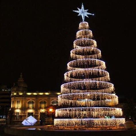 20 Large Christmas Tree Decorations Decoomo