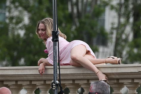 amanda seyfried nude photos and leaked porn video scandal planet